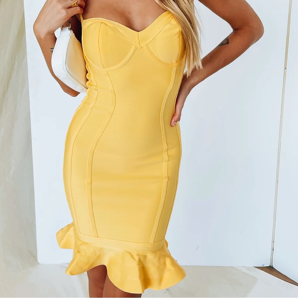 NEW Nicolette bustier yellow spring/summer dress size Small